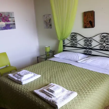 Le Due Palme Bed & Breakfast Isola delle Femmine