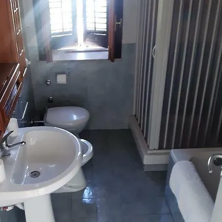 Bed & Breakfast Le Due Palme Isola delle Femmine